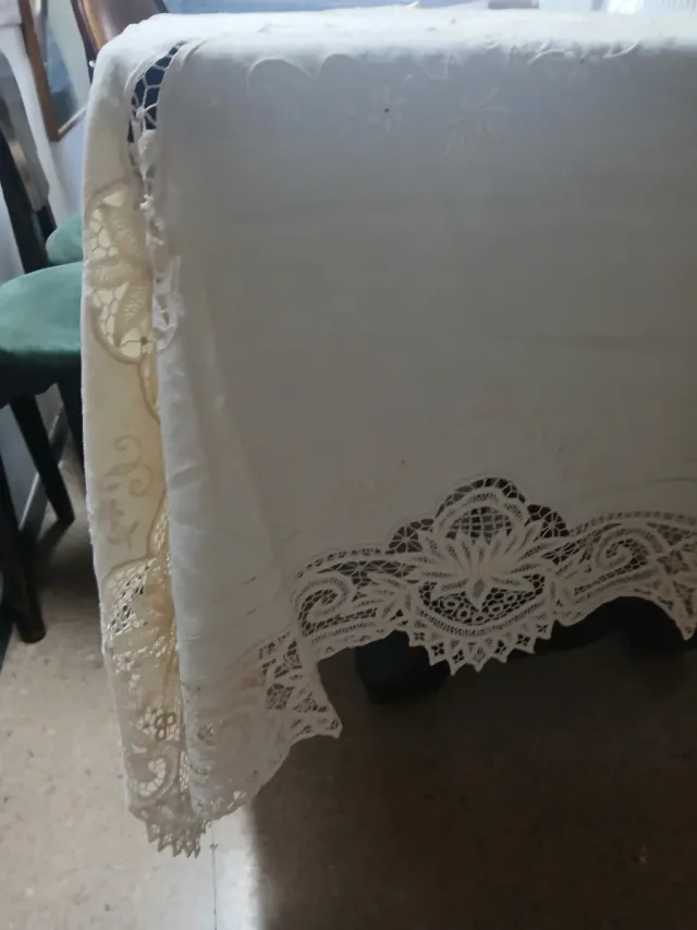 Mantelería fina 12 servicios