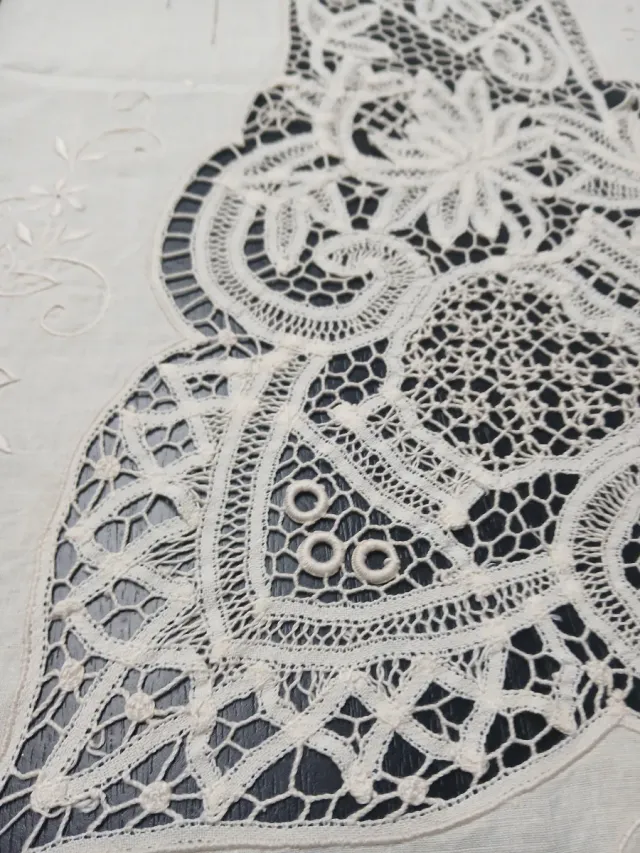 Mantelería fina 12 servicios