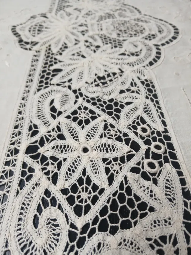 Mantelería fina 12 servicios