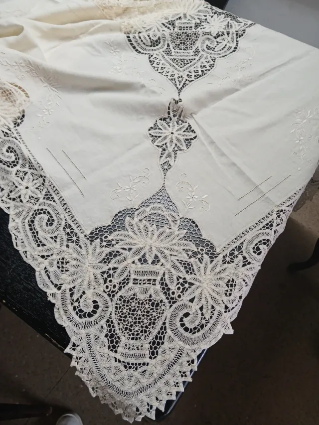 Mantelería fina 12 servicios