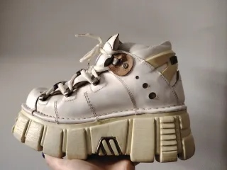 Botas New Rock plataforma talla 39