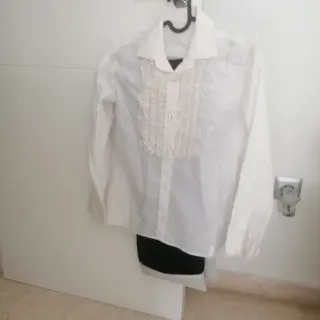 Camisa y pantalón estilo campera