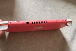 Nintendo Switch Lite Coral