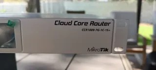 Router MikroTik CCR1009-7G-1C-1S+
