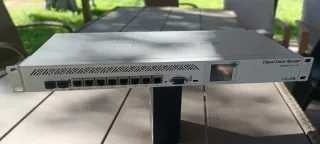 Router MikroTik CCR1009-7G-1C-1S+