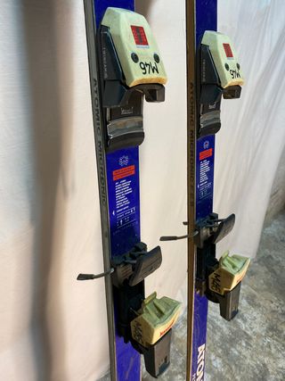 Esquís ATOMIC MICRONIC ARC Competición