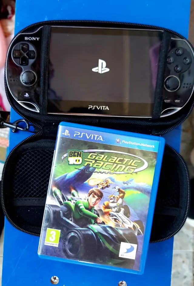 PS Vita Fat OLED Negra