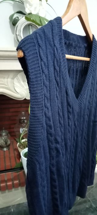 Camisola com gola em V da Shein