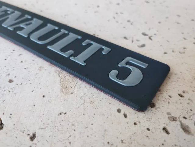 RENAULT 5 EMBLEMA TRASERO