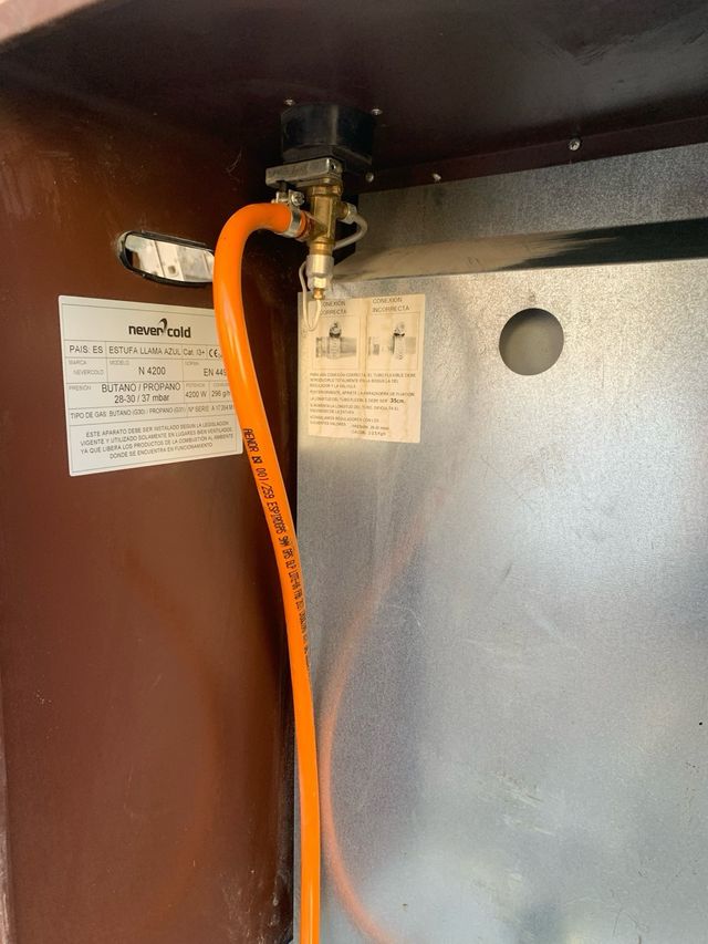 Estufa de gas HJM GA 4200