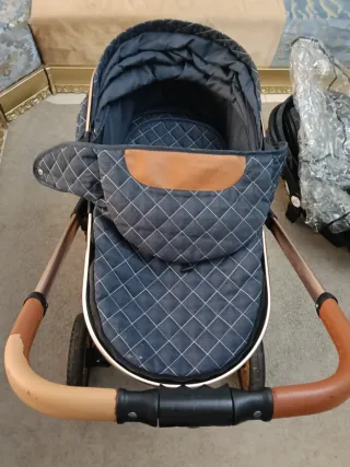 Silla de coche para bebé acolchada