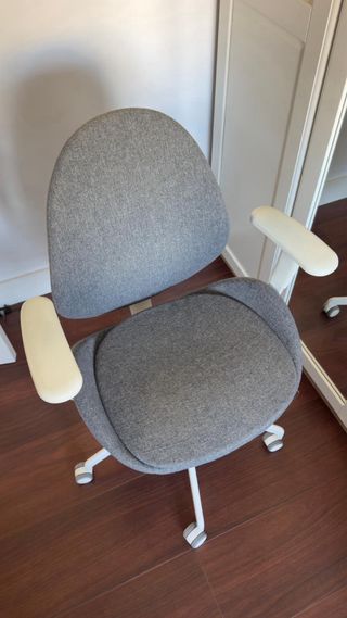 Silla de oficina Ikea Hattefjäll gris