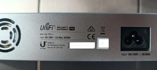 Ubiquiti UniFi Security Gateway PRO