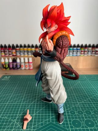 Figura Gogeta SSJ4