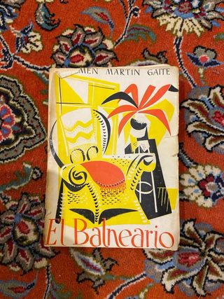 Libros antiguos. Varios géneros. 116 libros.