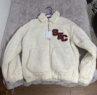 Chaqueta borreguillo Bershka SCC