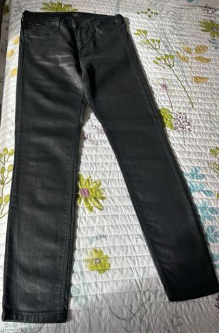 Pantalón Lee Negro. W30 L33