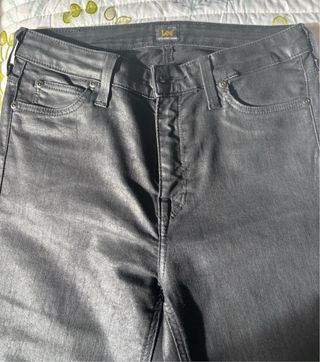 Pantalón Lee Negro. W30 L33