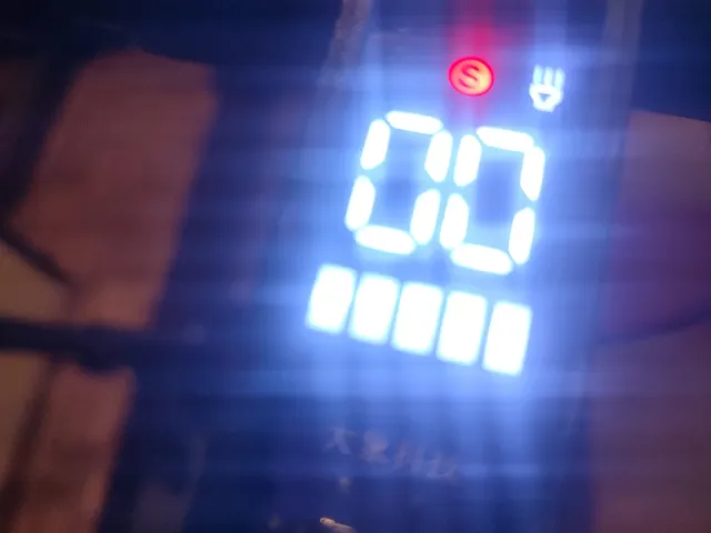 Lote 2 Patinetes Eléctricos