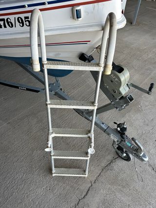 Escalera para barco