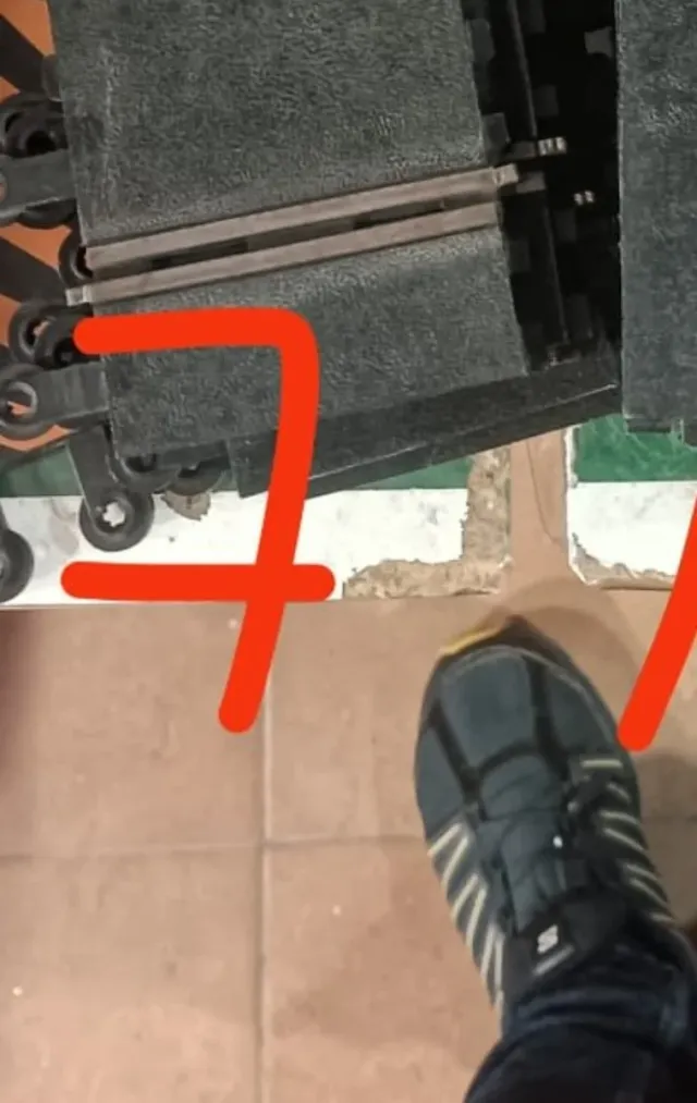 Lote 130 pistas scalextric