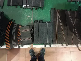 Lote 121 pistas scalextric