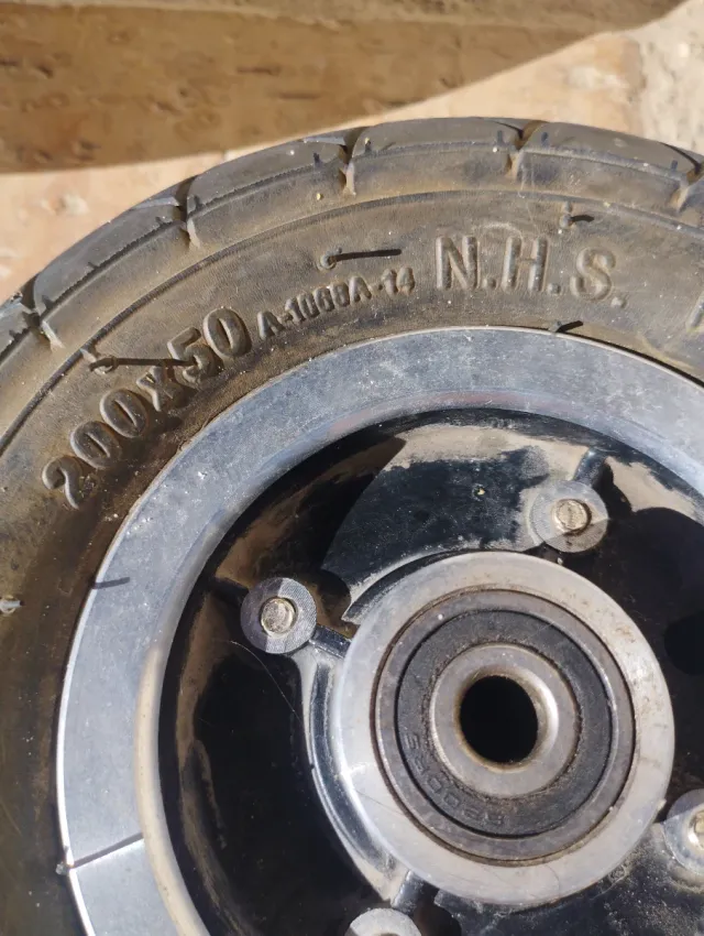 Ruedas patinete eléctrico