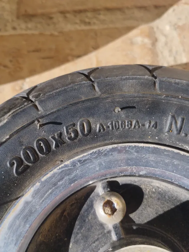 Ruedas patinete eléctrico