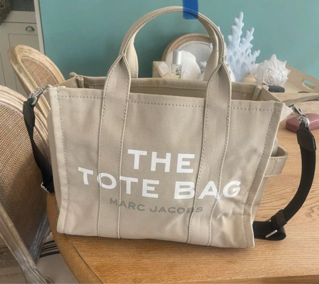 Bolso Tote Marc Jacobs Beige Negro