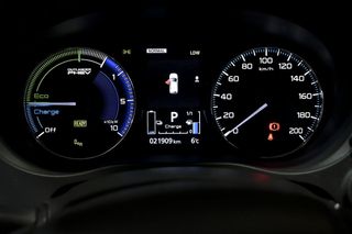 Mitsubishi Outlander   2.4 PHEV Kaiteki Auto 4WD