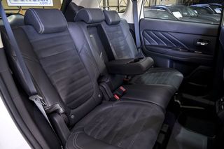 Mitsubishi Outlander 2.4 PHEV Kaiteki Auto 4WD