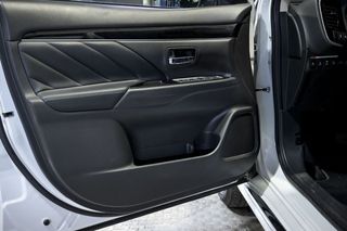 Mitsubishi Outlander 2.4 PHEV Kaiteki Auto 4WD