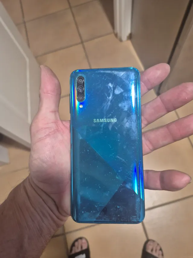 Samsung Galaxy J7 version 6