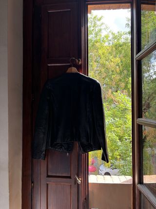 Cazadora Bimba y Lola Negra Cuero