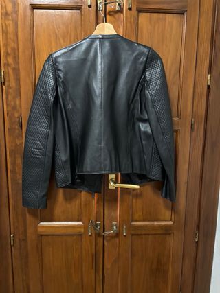 Cazadora Bimba y Lola Negra Cuero