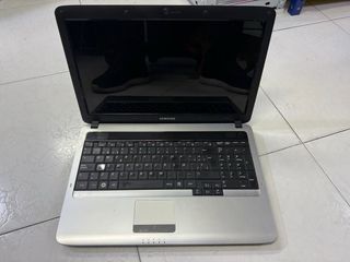 Portátil Samsung NP-RV510 Plata/Negro