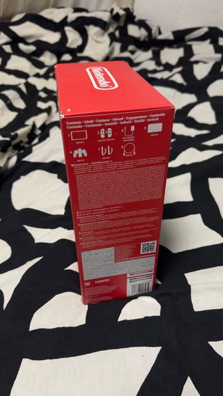 Nintendo Switch OLED sellada + Funda