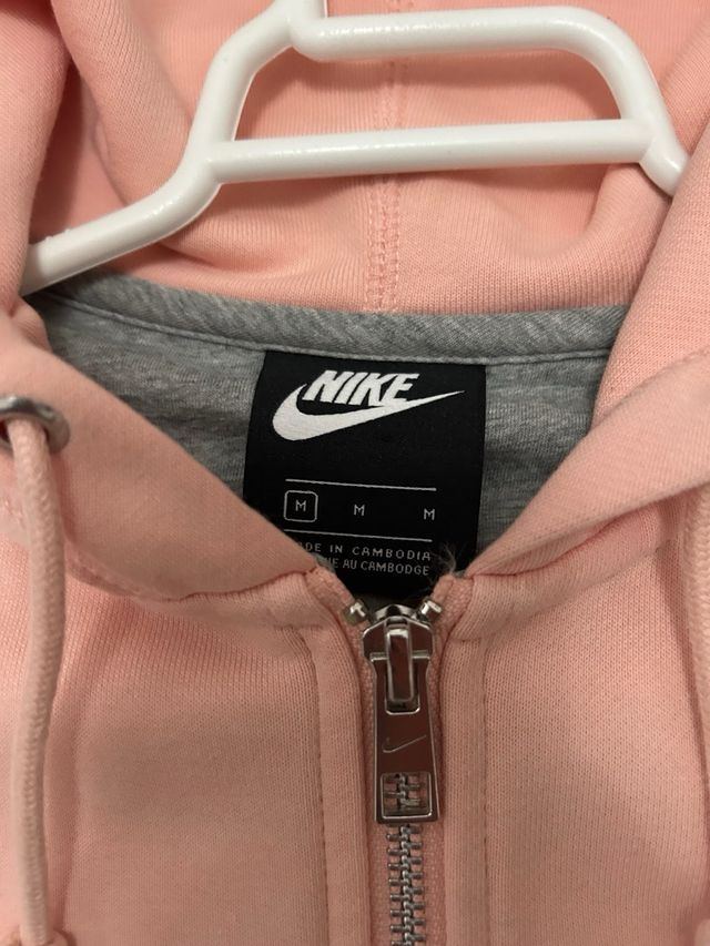 Chaqueta Nike Rosa Salmón Edición Especial