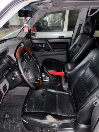 Mitsubishi Montero 2007