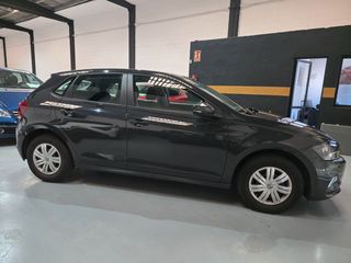 Volkswagen Polo con pocos kms.