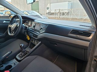 Volkswagen Polo con pocos kms.