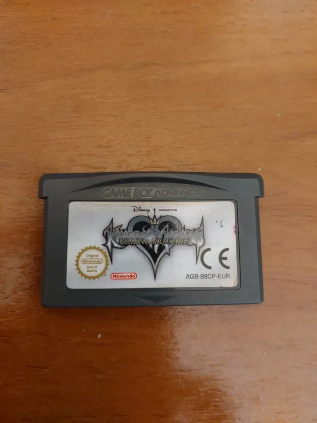 Cartucho do jogo Kingdom Hearts: Chain of Memories para Game Boy Advance