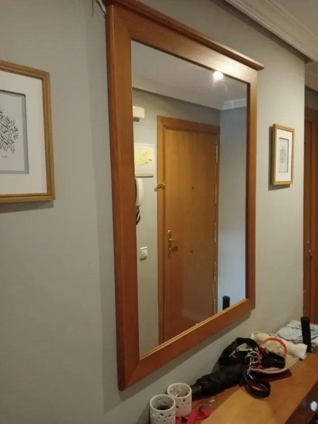 Espejo de madera y cristal