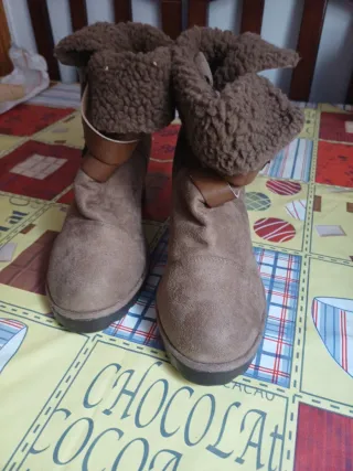 Botas beige/marrón talla 38