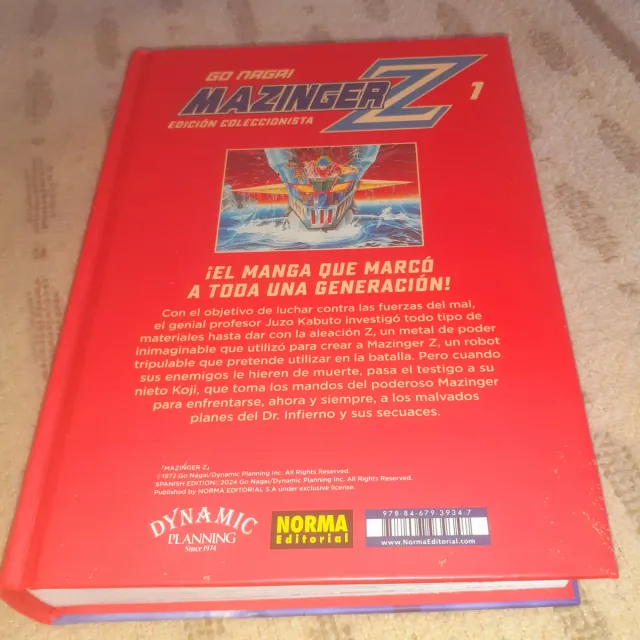LIBRO Y CHAPAS MAZINGER Z COLECCIONISTA