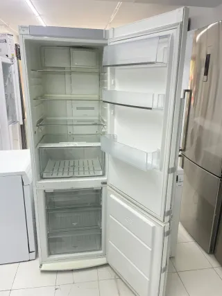 Nevera y Lavadora Blanca