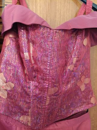 Vestido fiesta dos piezas fucsia con flores