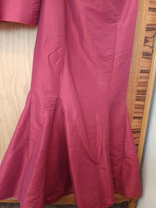 Vestido fiesta dos piezas fucsia con flores