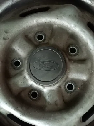 Neumático ford tranzit Continental 215/75 R 16 C