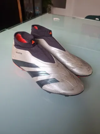 Zapatillas Fútbol Adidas Predator Talla 42.5